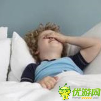 初中男孩誤將電話鈴聲當鬧鈴 凌晨1點去上學