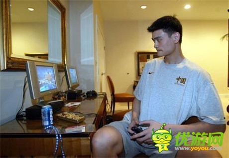 巨星也入迷！盤點用游戲減壓的NBA巨星