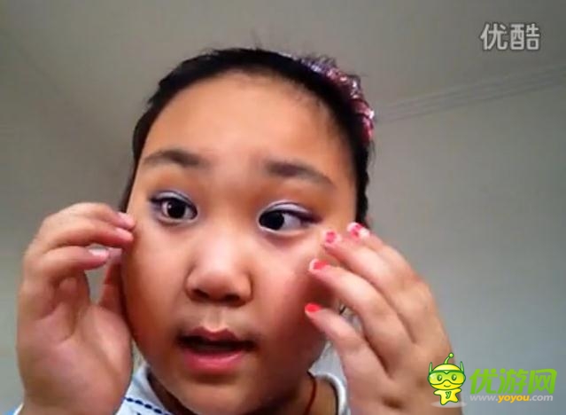 碉堡了！小學(xué)生教你如何化妝