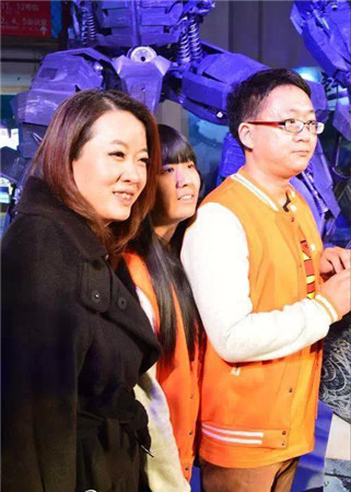 360游戲狂歡節(jié)開(kāi)幕 萬(wàn)人狂歡連嗨三天